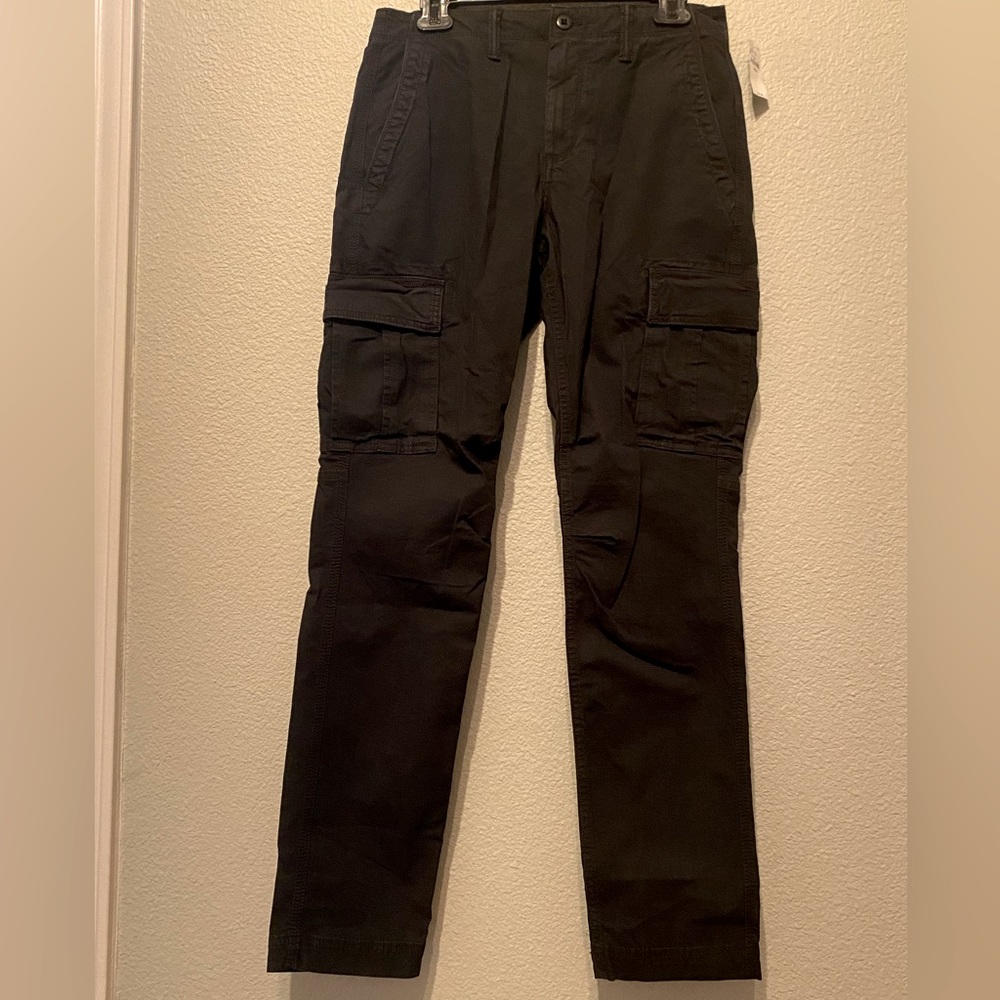Men’s Black Slim fit Cargo Pants